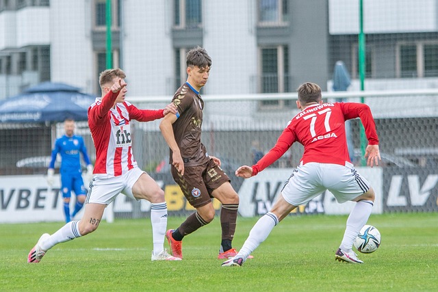 加纳乔疑似挥别梦剧场，曼联欲卖他原因曝光！可获2亿预算助重建.